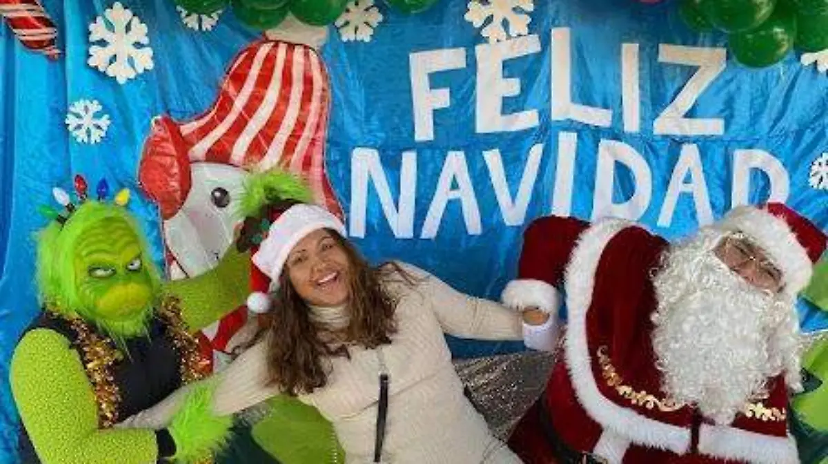 La agrupación Mil Sonrisas llevó a cabo una posada navideña para los niños y niñas de la colonia Aeropuerto (3)